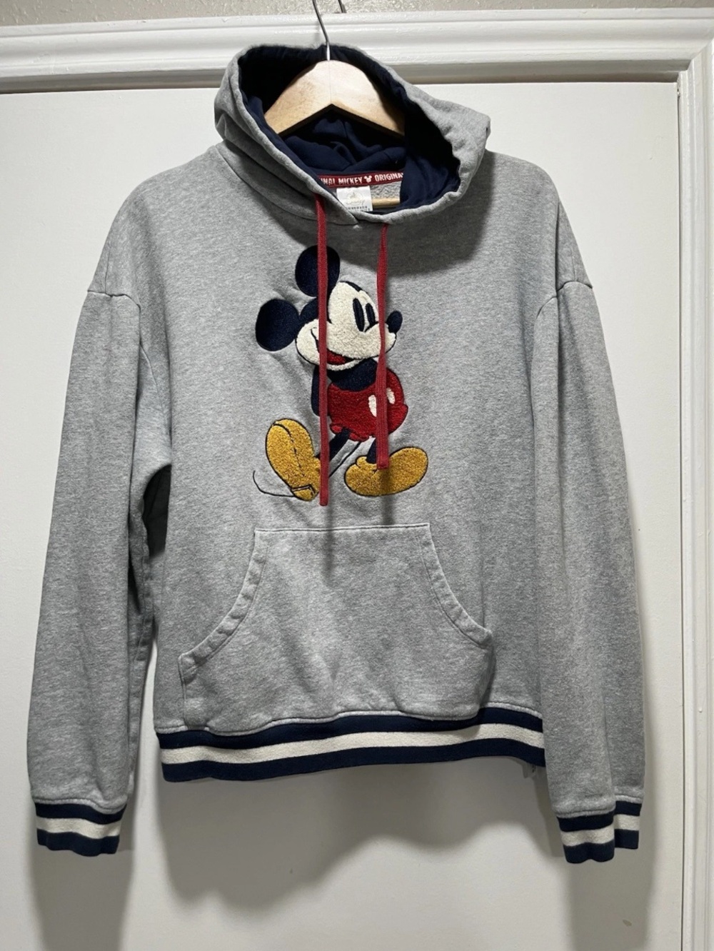 Gray Walt Disney World Chenille Mickey Mouse Hoodie Medium Unisex
